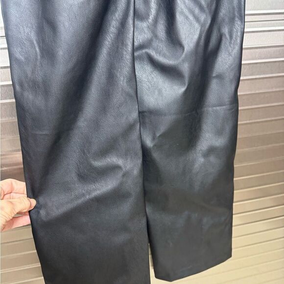 Kancan Slit Leg Faux Leather Flare Leg Pants NWT 28 - Picture 12 of 12